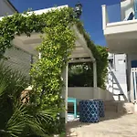 Seaside With Private Pool By The Sea - Trogir