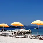 Villa Seaside With Private Pool By The Sea -